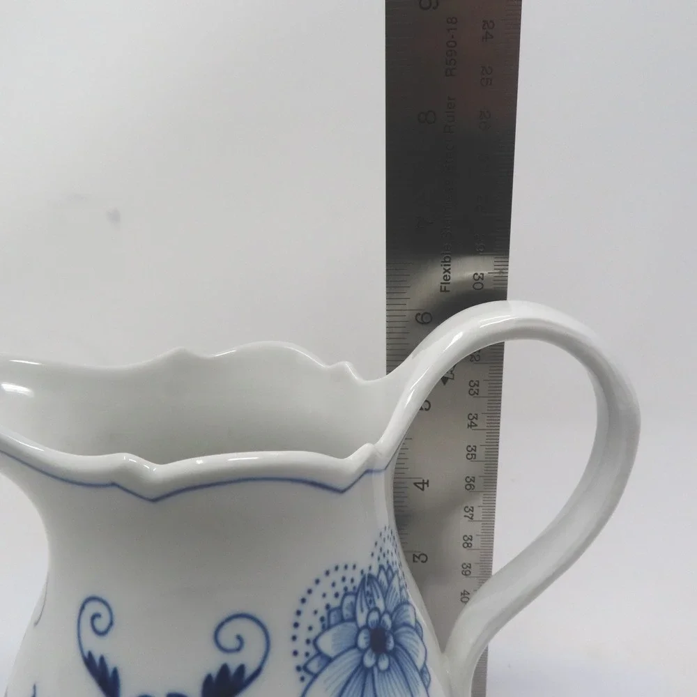 Meissen Blue Onion Porcelain Pitcher‎ Scalloped Rim Crossed Swords German